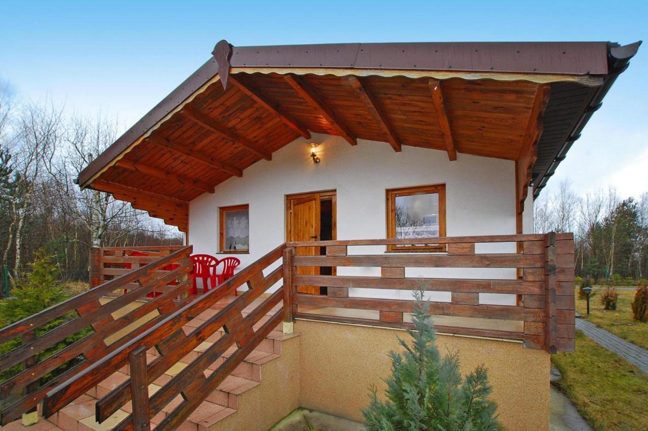 Holiday Home Close To The Lake Shore, Dabrowica Dabrowica (Szczecinek) Exterior foto
