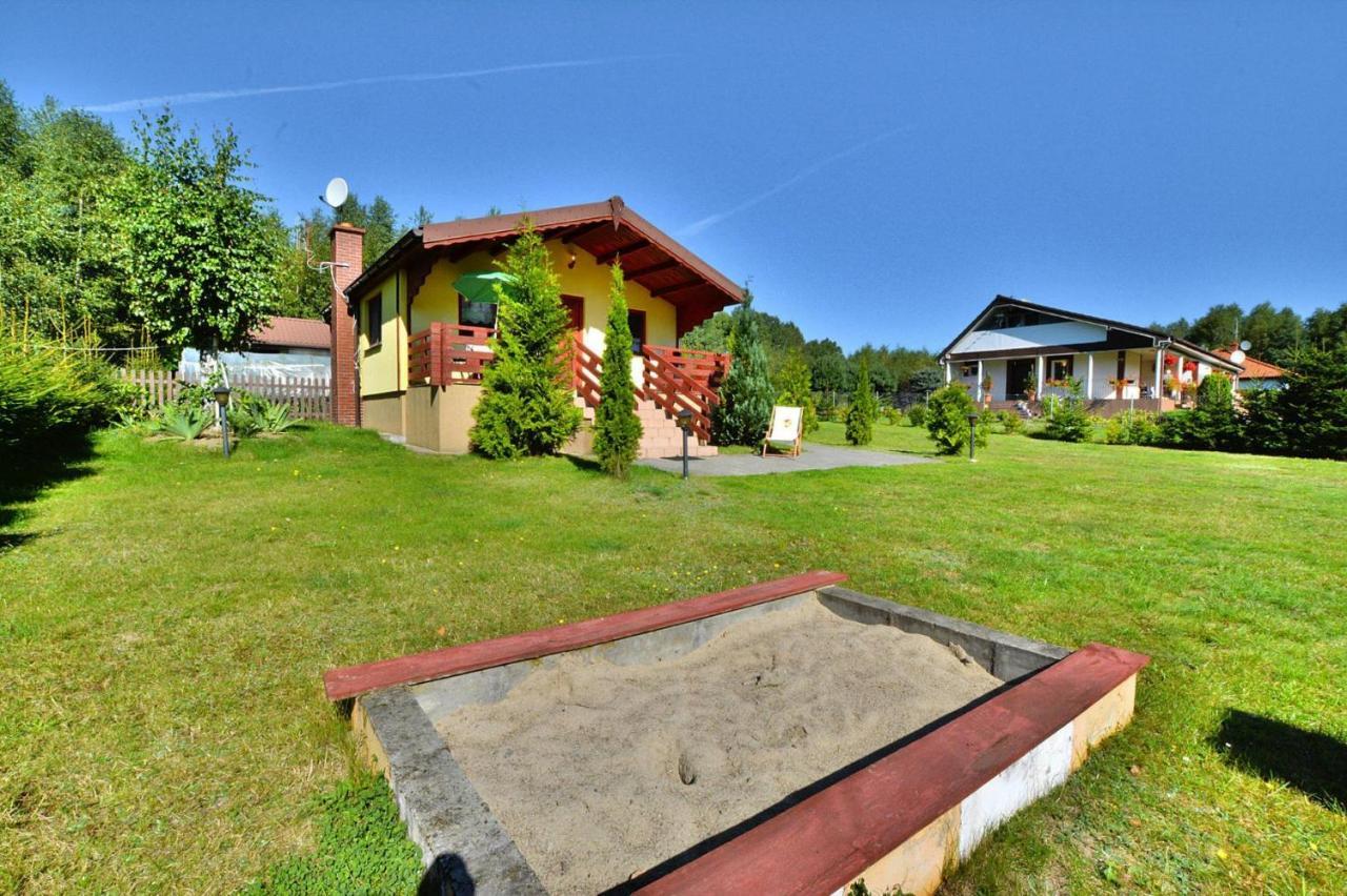 Holiday Home Close To The Lake Shore, Dabrowica Dabrowica (Szczecinek) Exterior foto