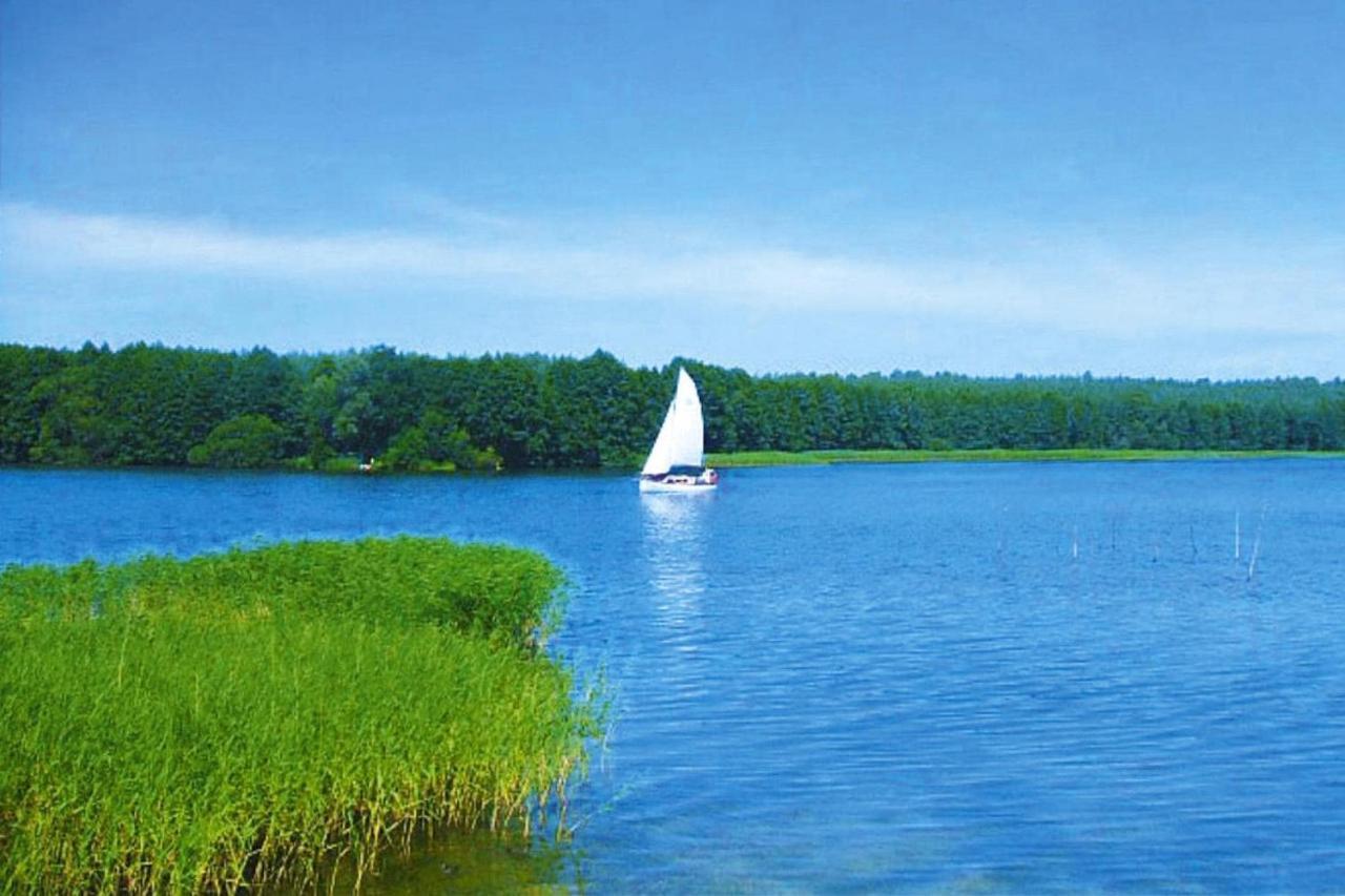 Holiday Home Close To The Lake Shore, Dabrowica Dabrowica (Szczecinek) Exterior foto
